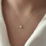 گردنبند لوکس ونکلیف