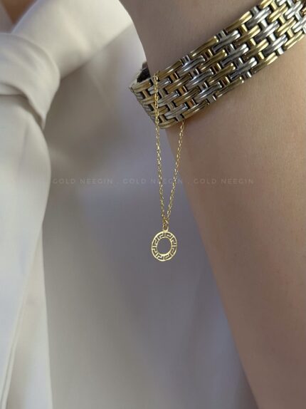 آویز ساعت مدل ورساچه