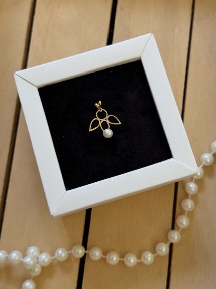 پلاک مرواریدی۳