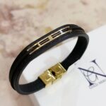 دستبند چرم مردانه کد۱۵